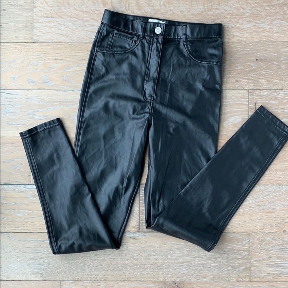 Aritzia Wilfred Free Faux Leather Leggings